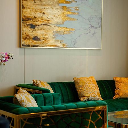 Five Palm Super Luxury Apt With Full Sea Views Dubai Exteriör bild